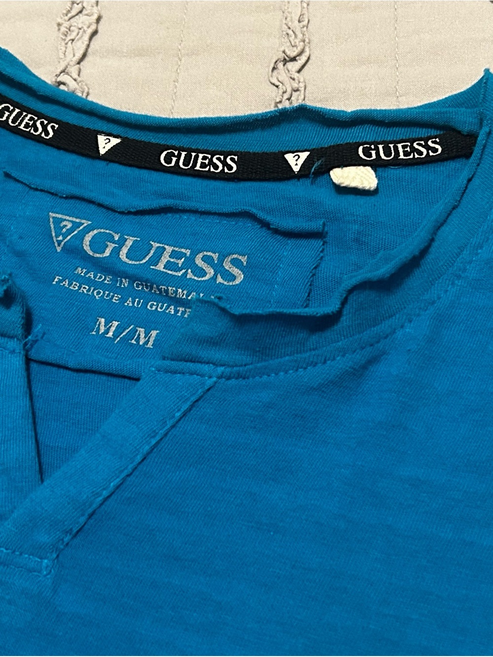 Guess Men’s Teal V-Notch Short Sleeve Tee